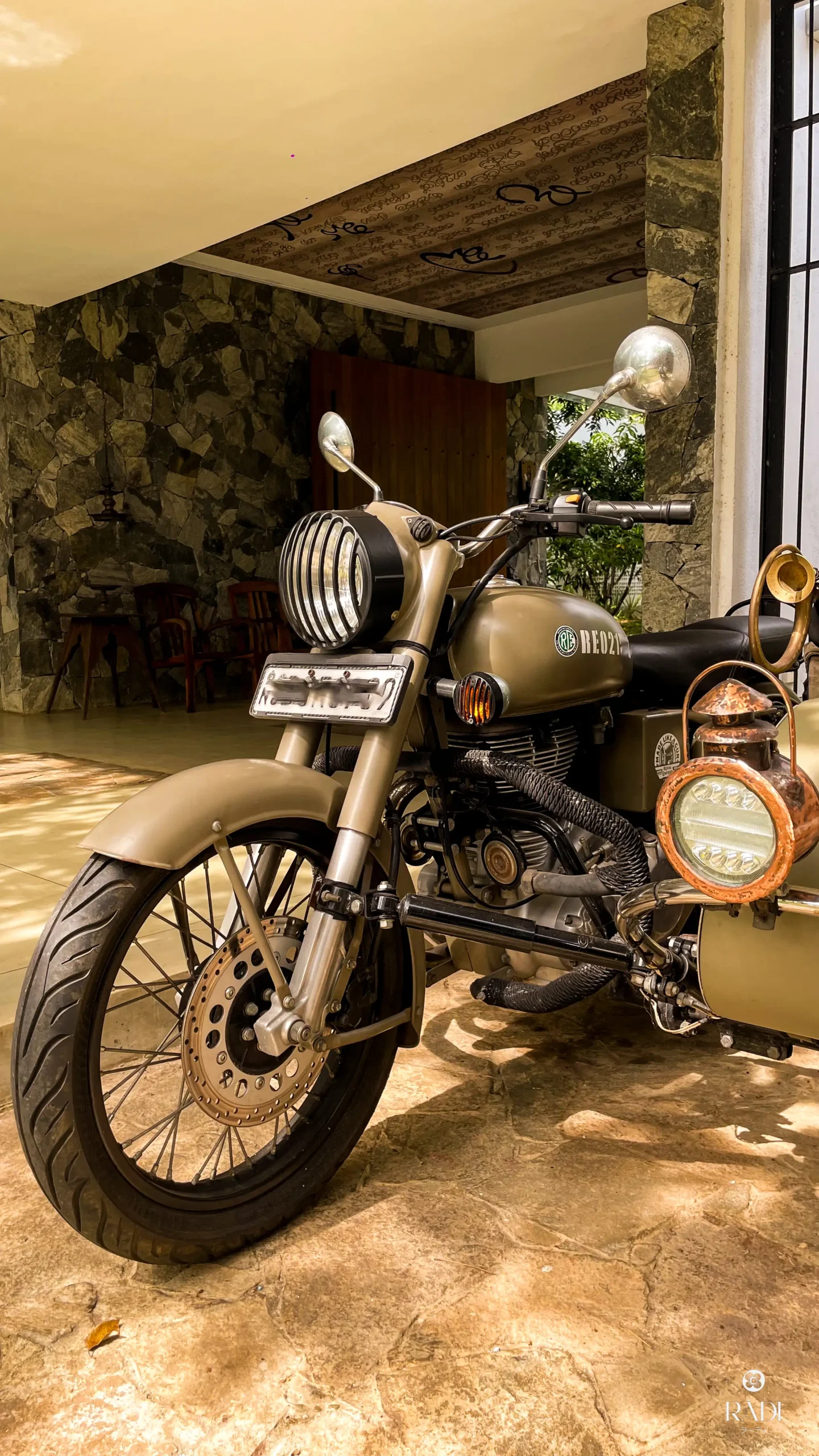 Royal Enfield Dessert Storm 350 -1